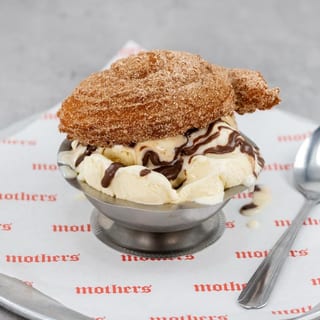 CHURRO SUNDAE