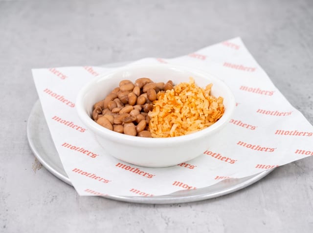 Arroz y Frijoles.