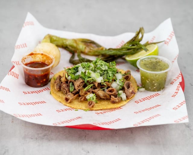 Taco de Tripa (Weekend ONLY).